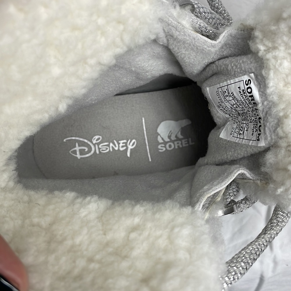 NWOT Disney x Sorel Joan of Artic wedge boots 5.5 Style #LL3660-034 - Picture 11 of 11